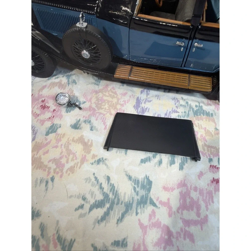 Franklin Mint 1929 Rolls-Royce Phantom 1:24 Diecast Blue/bla With Mailer Box